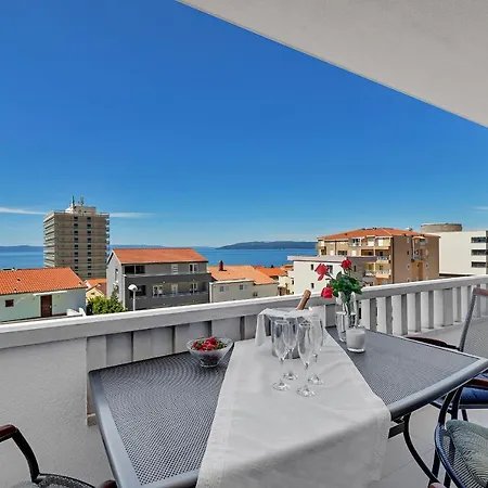 Casa de hóspedes Dany 4*