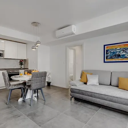 Dany Casa de hóspedes Makarska