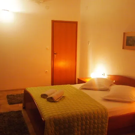 Dany بيت ضيافة ماكارسكا