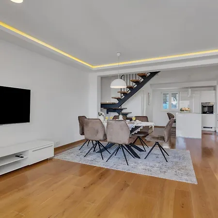 Dany Гостьовий будинок 4*